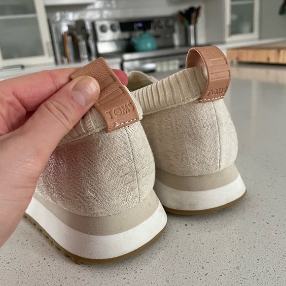 Toms Diamond Weave slip on sneakers size 7.5 - Picture 9 of 9